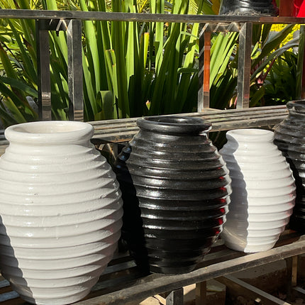 Ribbed Pots