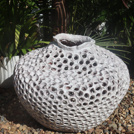 Coral Sphere Pot