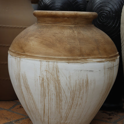 Rustic Medium Brimmed Pot