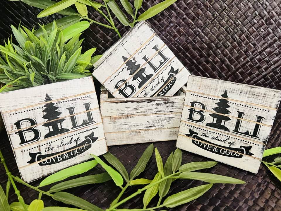 Wooden Coaster Set "Bali" White