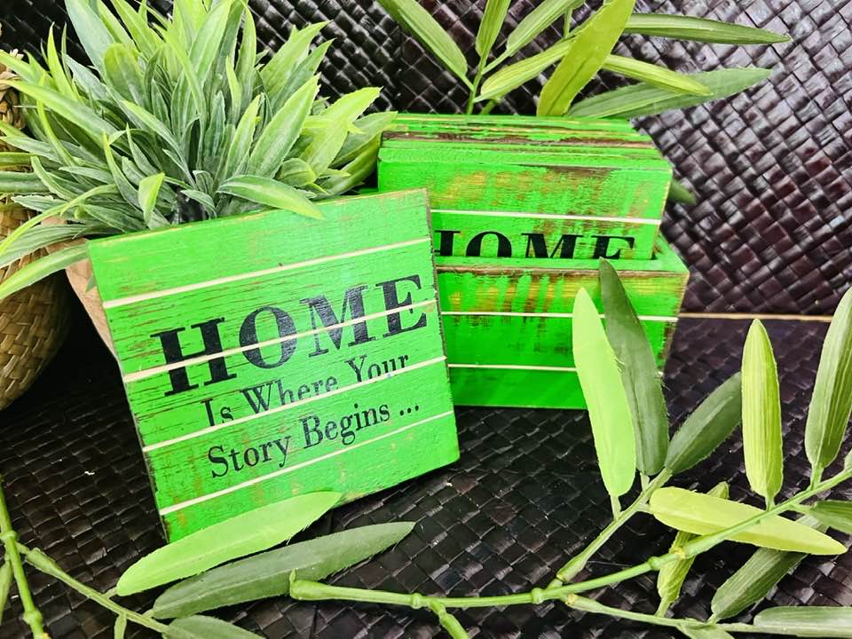 Wooden Coaster Set "Home" Green